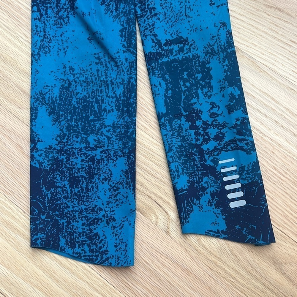 Under Armour Women’s Run Printed 7/8 Leggings | S - Picture 7 of 7